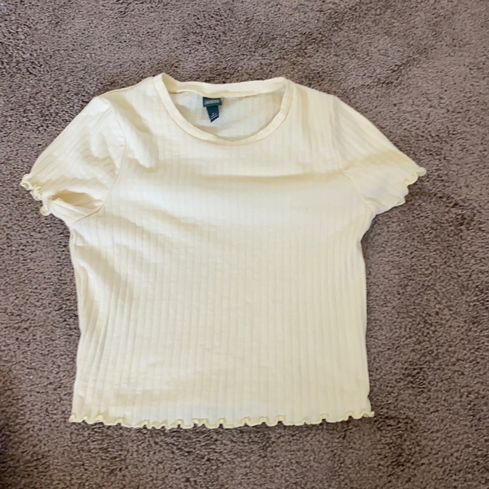 Pale Yellow Crop top